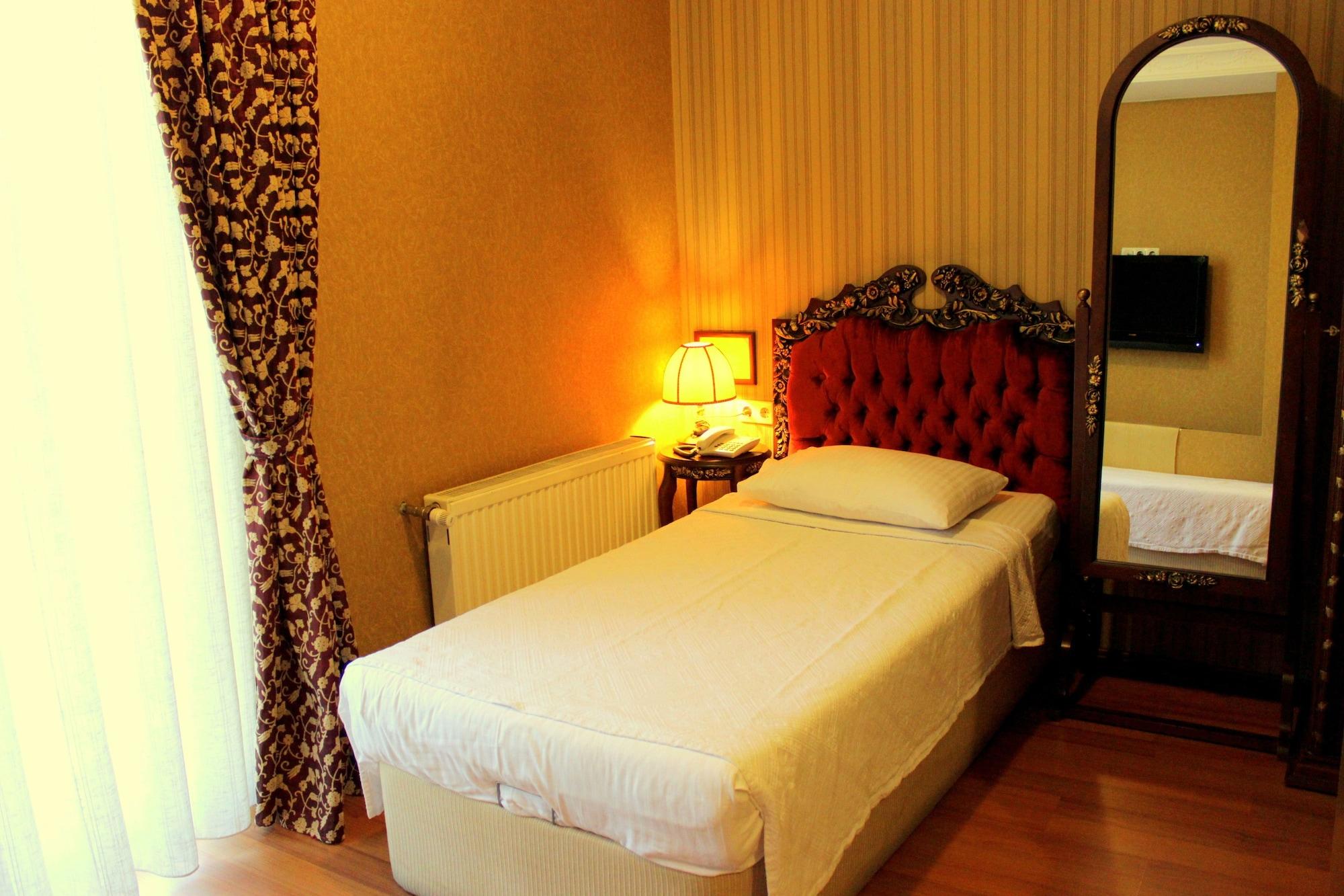 Hotel Santa Hill Istanbul Bagian luar foto