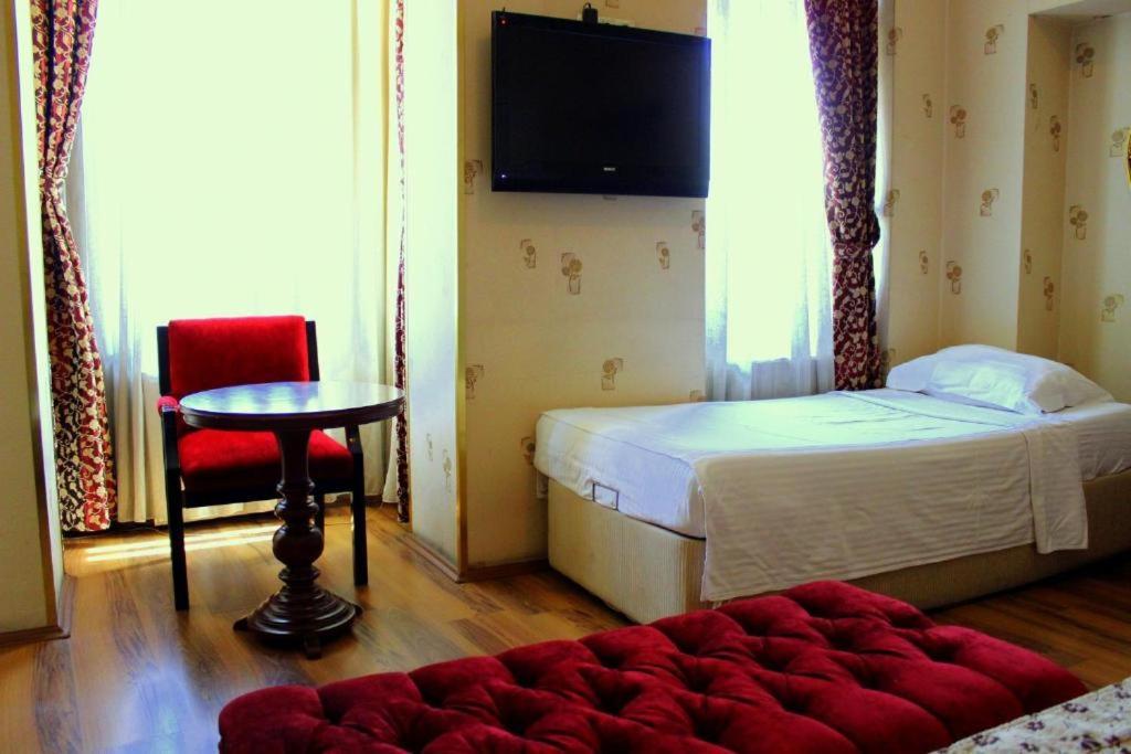 Hotel Santa Hill Istanbul Bagian luar foto